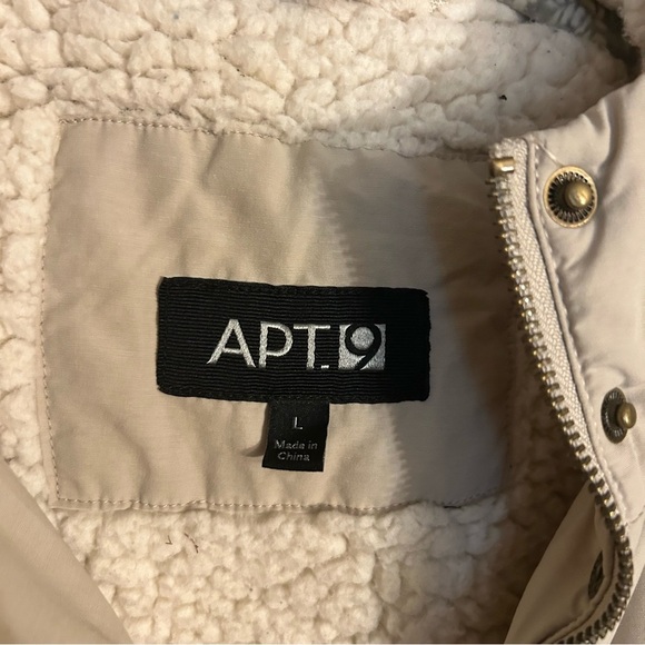 Apt. 9 Women's Beige Winter Coat with Hood Sherpa Quilted Size Large - Picture 7 of 11